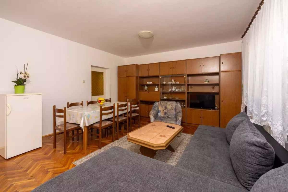 Four-Bedroom Apartment In Crikvenica II Dış mekan fotoğraf