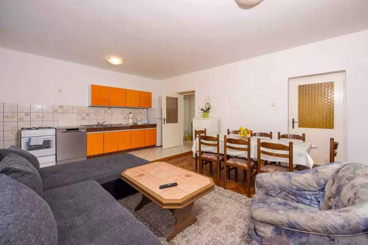 Four-Bedroom Apartment In Crikvenica II Dış mekan fotoğraf